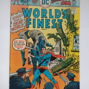 Komiks Worlds Finest 237 April  1976